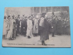 Funérailles Du Roi Léopold II - 22 Dec. 1909 L'Entrée Du Corps à Ste Gudule / Anno 1910 ( Zie Foto Voor Details ) - Monuments Aux Morts