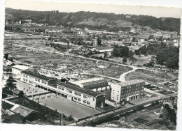 CPSM 76 LE  PETIT-QUEVILLY ECOLE JOLIOT CURIE VUE  AERIENNE PEU COURANTE - Le Petit-Quevilly