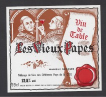 Etiquette De Vin De Table   -  Les Vieux Papes  -   Thème  Religion    -   Sté  Frse Vinicole  à Rennes (35) - Religious