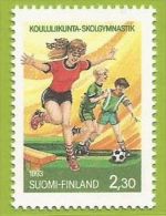 Finlande 1993 1200 ** Éducation Physique Gymnaste Et Footballeurs - Ongebruikt