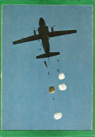 PARACHUTISME - PARACHUTE - Troupes Aéroportées - Larguage De Parachutistes -TRANSALL C 160 - Paracadutismo
