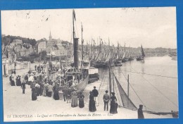 CPA - CALVADOS - TROUVILLE - LE QUAI ET L´EMBARCADERE DU BATEAU DU HAVRE - Superbe Animation - LL / 71 - Trouville