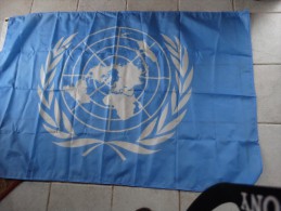 Drapeaux ONU-dimension:90X150 - Vlaggen