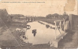 Cpa - Saint Philbert De Grand Lieu La Rivière Vue Du Pont De Chemin De Fer  ( En L´état ) - Saint-Philbert-de-Grand-Lieu