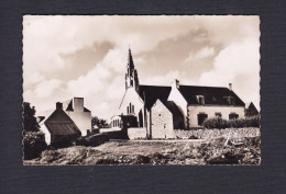 CPSM PF - Lesconil (29) - Eglise ( Ed. Comptoir De L' Ouest REMA) - Lesconil