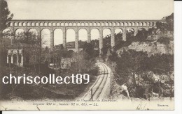 Carte Postale : Roquefafour - L'Aqueduc ( Oeuvre De L'ingénieur De Montricher  ) - Roquefavour