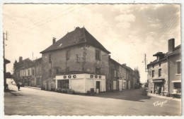 87 - ORADOUR-SUR-VAYRES - Le Carrefour - 1960 - 14 X 9 - Oradour Sur Vayres