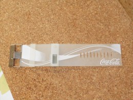 Montre Bracelet - COCA COLA - En état De Fonctionnement - Werbeuhren