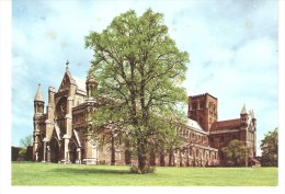 ST ALBAN - Cahedral And Abbey Church - Hertfordshire