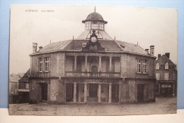 GORRON ---Les Halles - Gorron