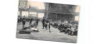 Paris     75007    . 1er Mai 1906 Campement De Troupes Dans La Galerie Des Machines - District 07