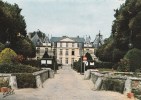 CPSM LE MESNIL SAINT DENIS (Yvelines) - Le Chateau Aujourd'hui Mairie - Le Mesnil Saint Denis