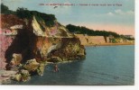 CPSM 44  LA BERNERIE FALAISES A MAREE HAUTE VERS LA PLAGE  1946 - La Bernerie-en-Retz