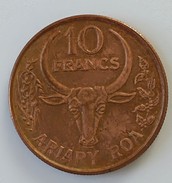 Madagascar - 10 Francs 1996 - - Madagascar