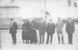 Thème Militaria    A Localiser. Carte Photo Remise De Décorations Aux Blessés Et Femmes De Guerre  1919 Paris ??? - Otros & Sin Clasificación