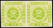 1886. Official Reprint. Wavy-lined Spandrels. 8 Sk. Green On White Paper. Pair. (Michel: 8 ND) - JF180717 - Proeven & Herdrukken