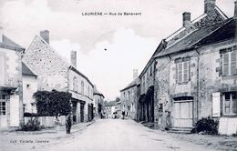 87. HAUTE-VIENNE - LAURIERE. Rue De Bénévent. - Lauriere