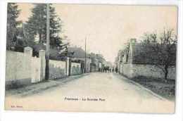 CPA 78 FRENEUSE LA GRANDE RUE - Freneuse