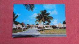 - Florida> West Palm Beach  Bella Motor Lodge     -----  - - -- --2094 - West Palm Beach