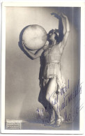 CARTE PHOTO DEDICACEE - ARTISTE CABARET?  MADO   PH. MAXPARDON  BD DE STRASBOURG PARIS - Signed Photographs