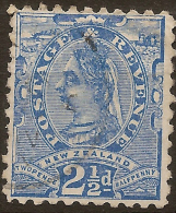 NZ 1882 2 1/2d Blue QV P11 SG 239 U #QM227 - Oblitérés