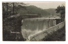 RB 1062 - Early Real Photo Postcard - Weir At Rudyard Lake - Staffordshire - Autres & Non Classés