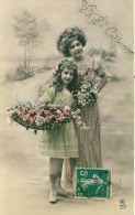 Vive Ste Catherine  Jolie Jeune Femme Avec Fillette Et Son Panier Rempli De Fleurs    Cpa - Saint-Catherine's Day