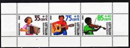 ANTILLES NEERLANDAISES,  Musique.  Instrument De Musique Yvert Bf 22. ** MNH - Musik