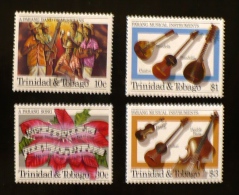 TRINIDAD ET TOBAGO Musique. Instrument De Musique Serie Complete 4 Valeurs ** MNH - Musik