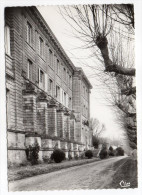 CELLES SUR BELLE--Façade De L'Abbaye Actuelle Construite Par François Le Duc ,cpsm 15 X 10 N°2 éd Combier - Celles-sur-Belle