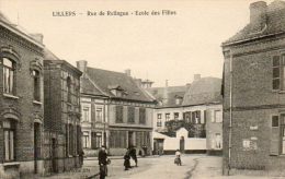 CPA - LILLERS (62) - Vue De L'Ecole Des Filles Et De La Rue De Relingue Dans Les Années 20 - Lillers