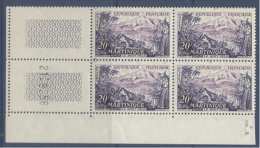 N° 1041 Martinique 20f - Date 21-09-56 - 1950-1959