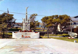 CPM St Pierre Et Miquelon  Monument Aux Mort - Saint-Pierre E Miquelon