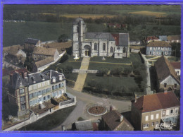 Carte Postale 60. Montjavoult  Vue D'avion  Trés Beau Plan - Montjavoult