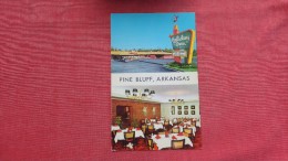 - Arkansas> Pine Bluff  Holiday Inn ====2106 - Pine Bluff