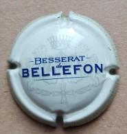 Capsule De Champagne -  Besserat  De Bellfon   Contour Vert Clair - Möt Et Chandon