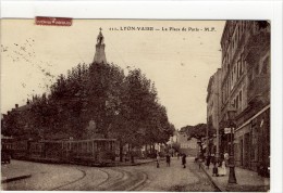 Carte Postale Ancienne Lyon Vaise - La Place De Paris - Lyon 9