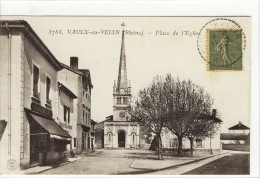 Carte Postale Ancienne Vaulx En Velin - Place De L'Eglise - Vaux - Vaux-en-Velin