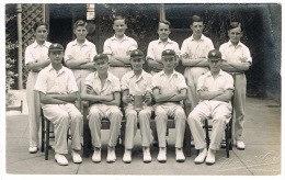 RB 1074 - Real Photo Postcard - Cambridge Winning Cricket Team - Phoenix Emblem - University Team? - Cricket