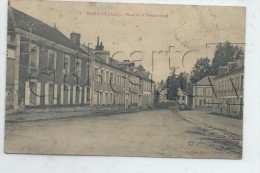 Marcilly-le-Hayer (10) :La Place De La Gendarmerie Et La Gendarmerie En 1910  PF. - Marcilly