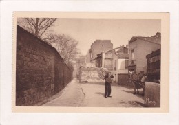 PARIS XX° : Quartier De Charonne : Vieilles Rues Autour Du Cimetière Du Père Lachaise (un Peu Animée) - Paris (20)