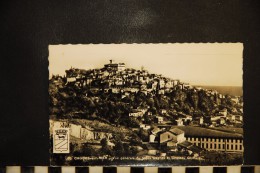 CP, 06, CAGNES SUR MER Vue Generale Le Vieux Cagnes Et Le Chateau Des Grimaldi  Et Blason    N°10 Edition SICA 1957 - Cagnes-sur-Mer