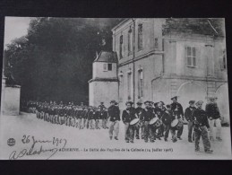 AUBERIVE (Haute-Marne) - Le Défilé Des Pupilles De La Colonie (14 Juillet 1908) - Voyagée Le 26 Juin 1917 - Auberive