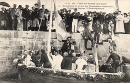 14 - PORT EN BESSIN - Bénédiction De La Mer Par Monseigneur Lemonnier,Evêque De Bayeux - L´Embarquement - Port-en-Bessin-Huppain