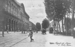 04478 "TORINO  - STAZIONE PORTA NUOVA - TRAMWAY BARRIERA CASALE" ANIMATA, CARRI. CART. POST. ILL. ORIG. SPEDITA 1912. - Stazione Porta Nuova