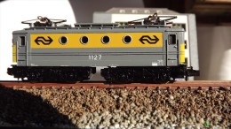 SCALA N ECHELLE - LOCO ELETTRICA MINITRIX 2069 - ELLOK 1127 NS -. N SPUR - Locomotive