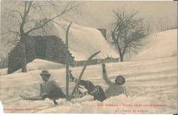 CPA Les Sports D'Hiver Dans Les Pyrénées - Chute De Skieurs - Sports D'hiver