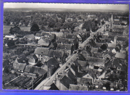 Carte Postale 53. Landivy Vue D´avion  Trés Beau Plan - Landivy