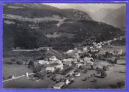 Carte Postale 73. Le Chatelard  Vue D'avion  Trés Beau Plan - Le Chatelard