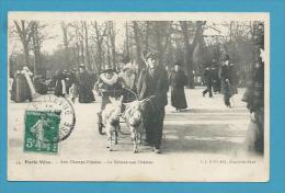 CPA 16 PARIS VECU - La Voiture Aux Chèvres Aux Champs Elysées - Champs-Elysées